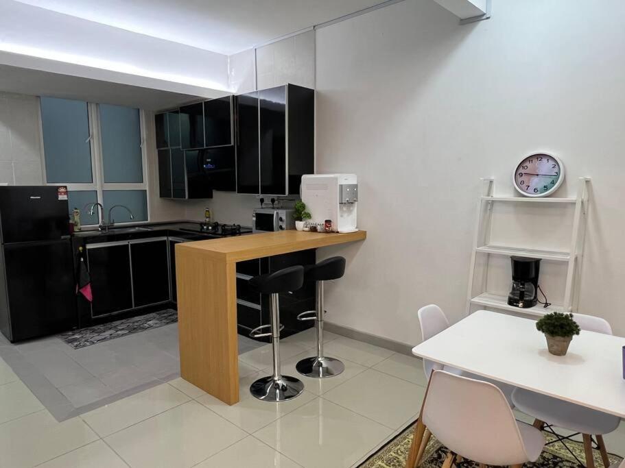 Dhia Raisha Homestay Kuala Terengganu Eksteriør billede